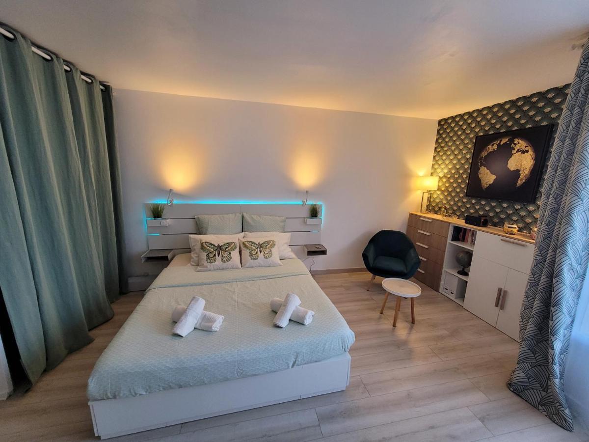 Studio Bien Equipe, Situe En Hyper Centre 방돔 외부 사진